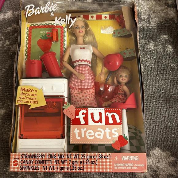 Mattel | Toys | Mattel Barbie Kelly Fun Treats Play Setvintage 20 New ...